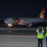 Primeiro voo direto entre Portugal e Paraná desembarca no Aeroporto Afonso Pena
