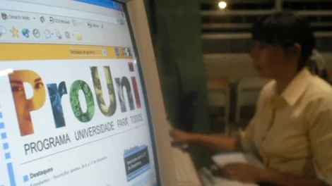 Prouni 2026: último dia de inscrição para o 2º semestre é hoje