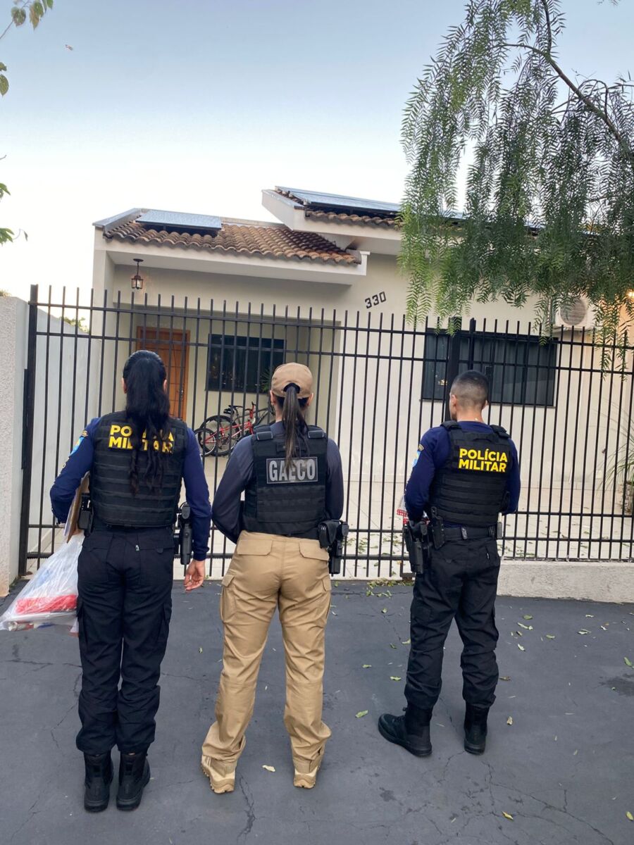 Quatro policiais militares de Maringá, Sarandi e Mandaguaçu são alvos de operação do Gaeco