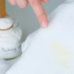 Roupas brancas amareladas? Veja como recuperar as peças