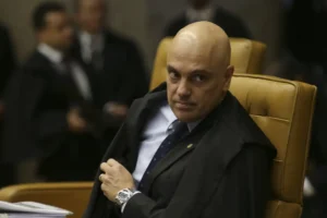 STF dá 48h para tribunais explicarem pagamentos acima do limite a juiz