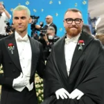 Sam Smith e Christian Cowan ficam noivos após três anos de relacionamento