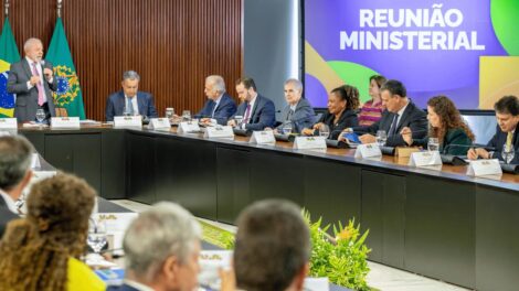 Setores atingidos por tarifaço dos EUA terão novo plano de socorro