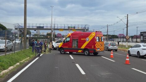 Trabalhador morre após ser atropelado na Avenida Colombo; motorista fugiu a pé do local