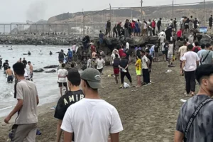 Travessia para Ceuta deixa 24 mortos e leva Espanha a enviar Exército
