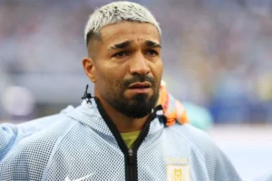 Uruguaio que disputou a Copa é expulso pela 'lei Vini Jr.' no México