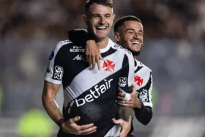Vasco enfrenta Independiente em Medellin com portões fechados pelos playoffs da Sul-Americana
