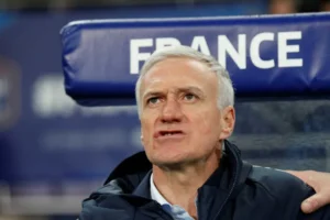 Vitória já garante a Deschamps recorde de técnico com mais jogos em Copas do Mundo
