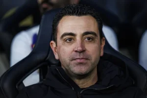Xavi diz que quer treinar seleção