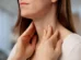 10 sinais discretos que podem indicar problemas na tireoide; veja quais