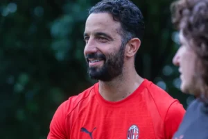 AC Milan passa por reformulação e mira Bruno Fernandes como reforço