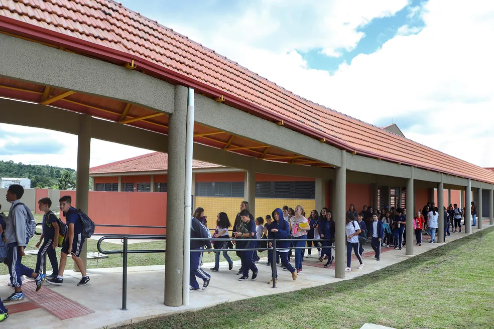 ANPD determina suspensão de reconhecimento facial de alunos da rede estadual do Paraná
