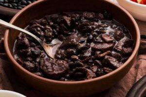 APMIF São Rafael promove a 10º feijoada para fortalecer projetos sociais da instituição
