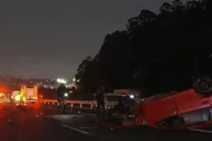 Acidente na Anhanguera deixa dois mortos e três feridos