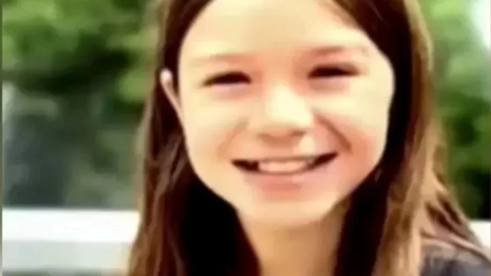 Adolescente pega prisão perpétua por matar prima de 10 anos nos EUA