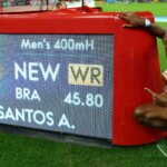 Alison dos Santos quebra recorde mundial dos 400m com barreiras