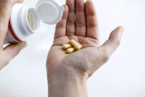 Anvisa proíbe fabricação e venda suplementos alimentares produzidos de forma irregular