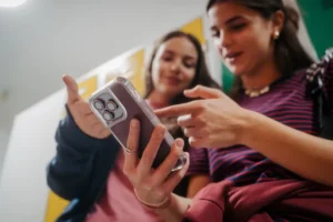 As 8 mudanças que vão alterar como os jovens usam o Facebook e Instagram