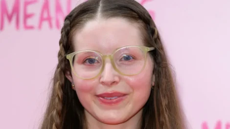Atriz de 'Harry Potter' diz que ganhou mais dinheiro em um ano no OnlyFans do que durante toda a sua carreira