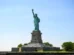Bebê de 5 meses e mulher morrem após barco virar em Nova York