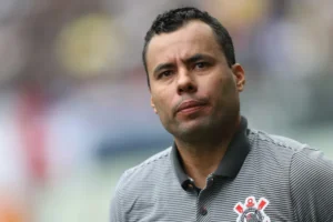 'Bombeiro', Jair Ventura sugere que nova geração de treinadores se reinvente