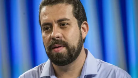 Boulos diz que vice de Flávio é 'casamento perfeito da rachadinha com orçamento secreto'