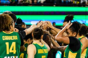 Brasil enfrenta Argentina por vaga no Pré-Olímpico de basquete