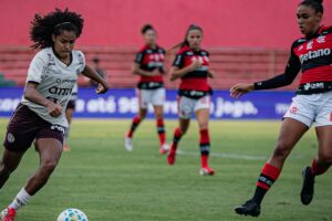 Brasileirão Feminino: Flamengo vence Ferroviára nas quartas por 1 a 0