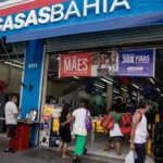 Casas Bahia enfrenta ações de despejo de lojas e galpões logísticos