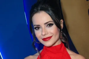 Celebridades com mais de 30 anos que ainda parecem adolescentes