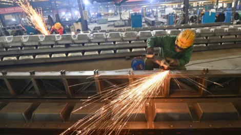 China tem 1º parque industrial zero carbono, com fábricas de baterias e de turbinas eólicas