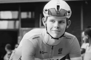 Ciclista britânico Finlay Tarling morre em acidente na Volta a Portugal