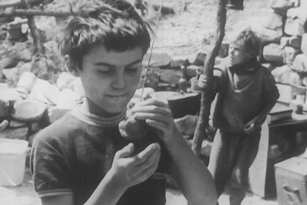 Cine UEM exibe documentário sobre crianças autistas não verbais nesta quarta-feira