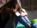 Como identificar sinais de que adolescentes sofrem coerção online e iniciar um diálogo sem intimidar