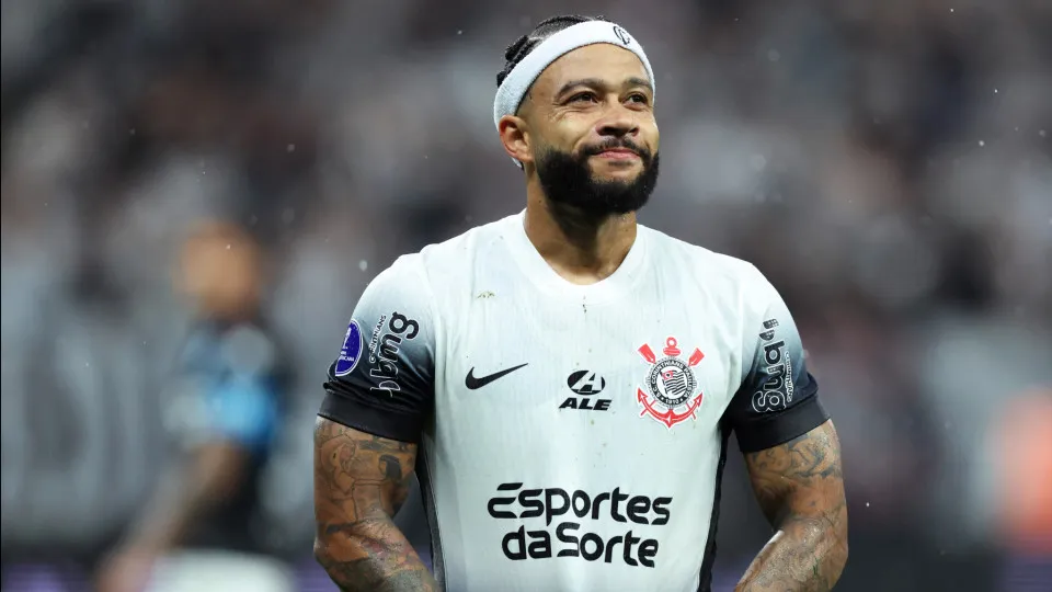Corinthians anuncia saída de Memphis Depay
