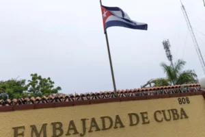 Cuba acusa EUA de bloquearem serviços básicos à população com sanções