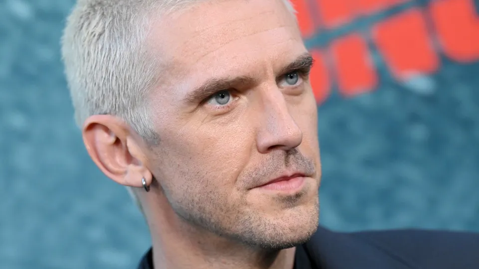 Dan Stevens, de 'Downton Abbey', será protagonista da série 'RoboCop'