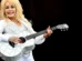 Dolly Parton deixou canção inédita em cápsula do tempo trancada até 2046