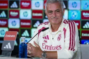 'É incrível': Mourinho se rende a Mbappé, mas evita comparação com CR7