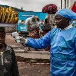Ebola mata 2,3 mil no Congo e surto vira 2º mais letal da história