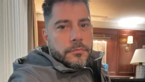 Em pegadinha nas redes sociais, Evaristo Costa anuncia que vai produzir ‘conteúdo adulto’