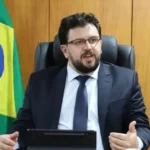 Ex-chefe de gabinete de Lula deixa campanha após contas pagas por empresária alvo da PF