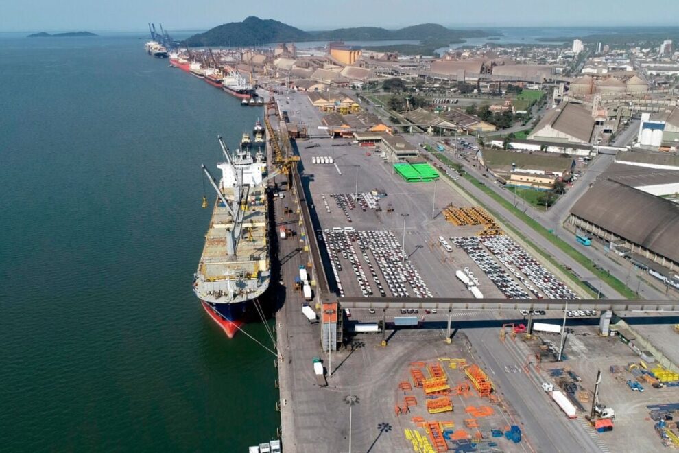 Exportações paranaenses crescem 12,7% em julho e chegam a US$ 14,3 bilhões em 2026