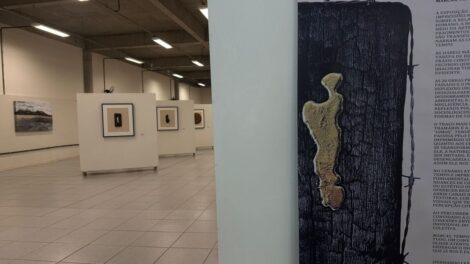 Exposição com obras de Antonio Tramarin propõe reflexões sobre memória, sociedade e meio ambiente