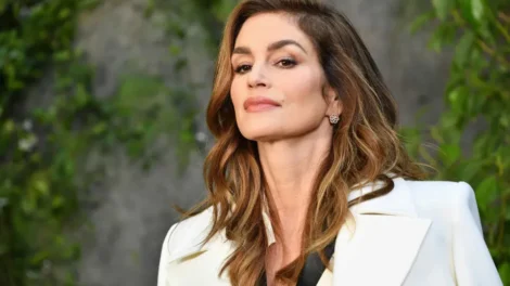 Filha de Cindy Crawford fala sobre vício do irmão e critica silêncio da família