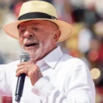 Foto de Lula com chapéu na urna não é propaganda eleitoral, diz MP