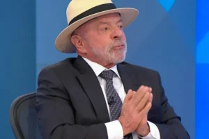 Internautas detonam sabatina do JN: "Lula humilhou a Globo ao vivo"