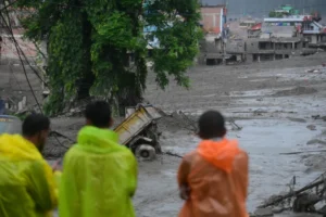 Inundações no Nepal e no Tibete matam 160, e há quase 500 desaparecidos