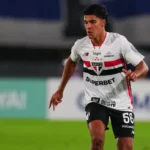 Jogador do São Paulo é solto após atropelamento que matou idoso