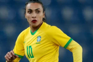 Jornal inglês lista 50 cavadinhas históricas e cita Marta, Ceni, Djalminha e Pato